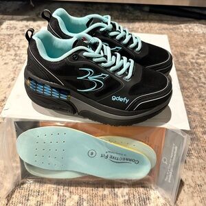 Women’s Black and Aqua Comfort Sneakers